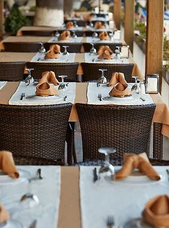 Meteor 4* トゥルグトレイス